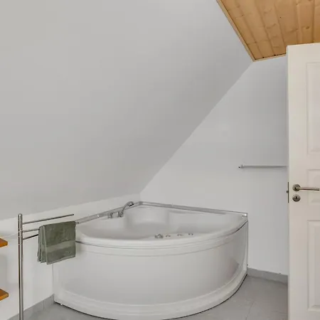 Feriehus Othelia - 1-8km From The Sea By Interhome Bindslev
