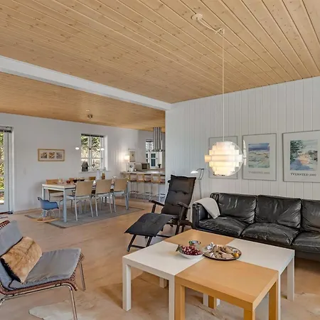 Othelia - 1-8km From The Sea By Interhome Feriehus